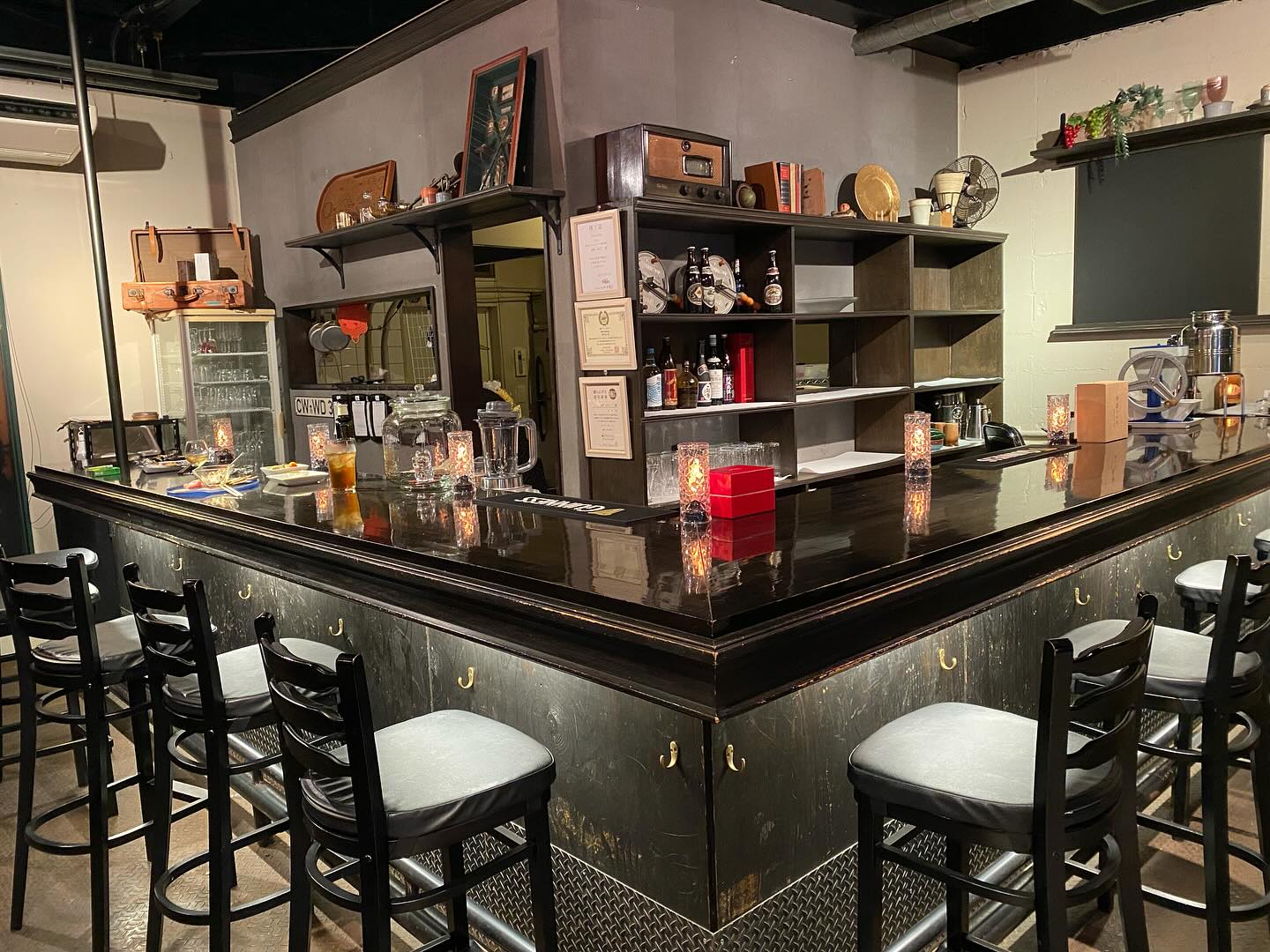 西のクイーンからの贈り物
幸せの招き猫
何処にいるか分かる？
末永くヨロシクね