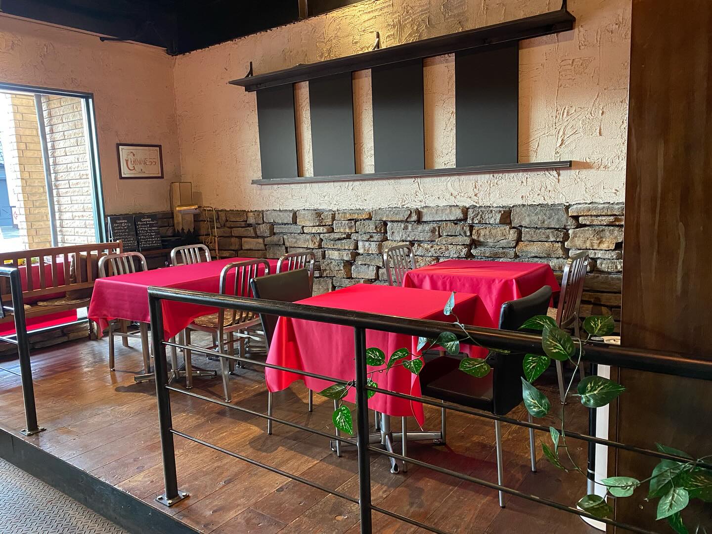 今日の一歩
大分お店らしくなってきました♪